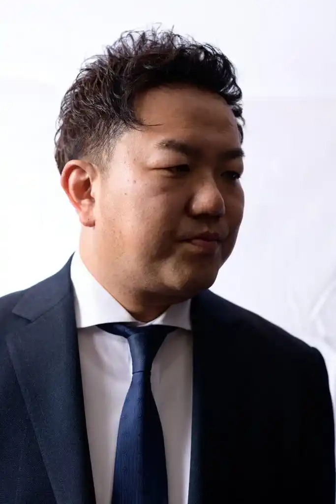 メンズカット・シェービング・ネイルケア・フェイシャルトリートメントエステ・ヘッドスパ